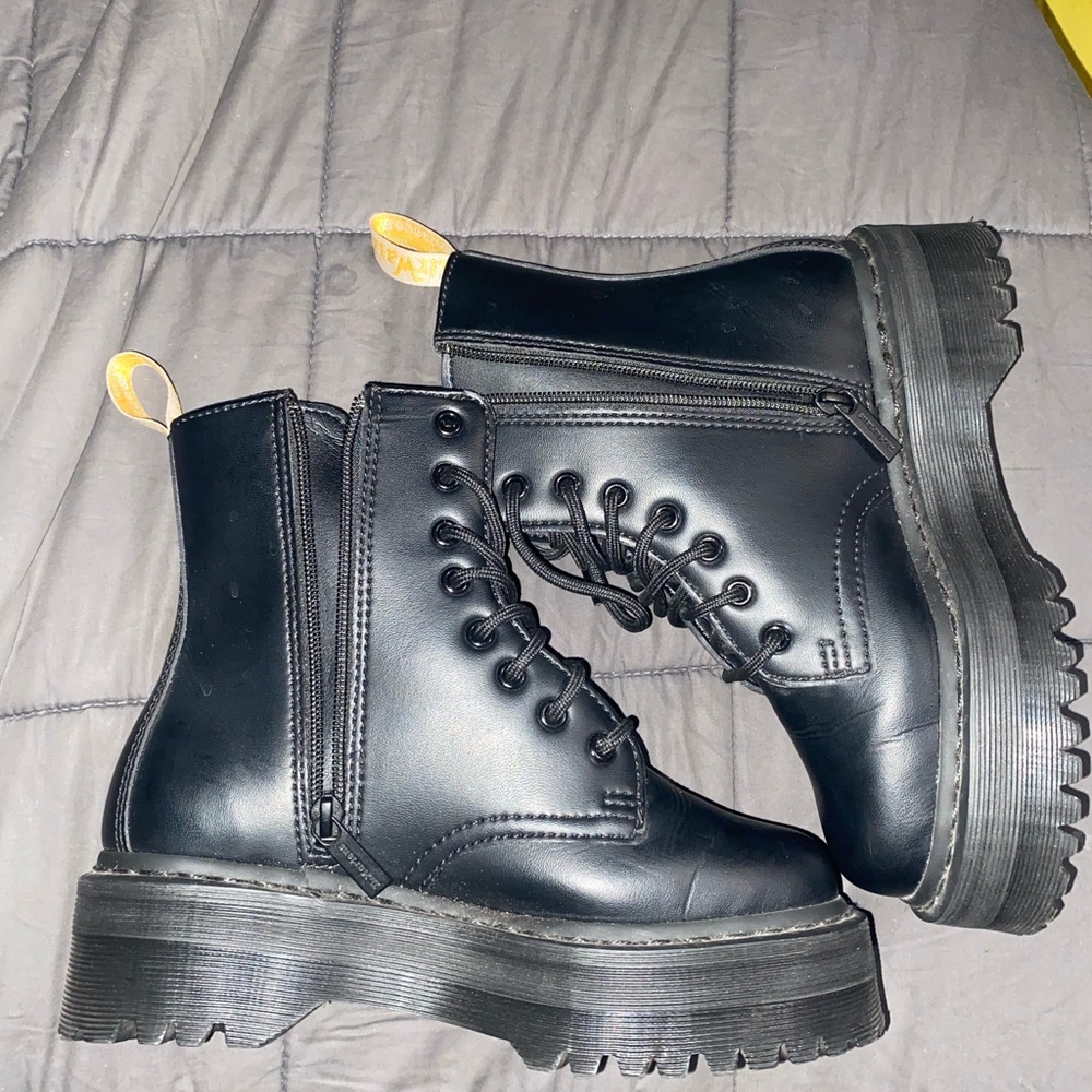 Dr. Martens, Vegan Jadon Ii Mono Platform Boots in Black.